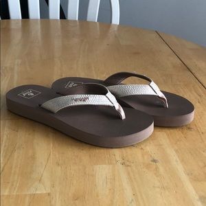 Yoga mat sandals